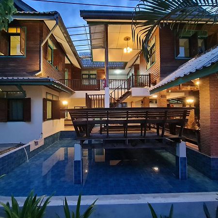 Apartmán Tepbunthomhouse Ayutthaya Exteriér fotografie