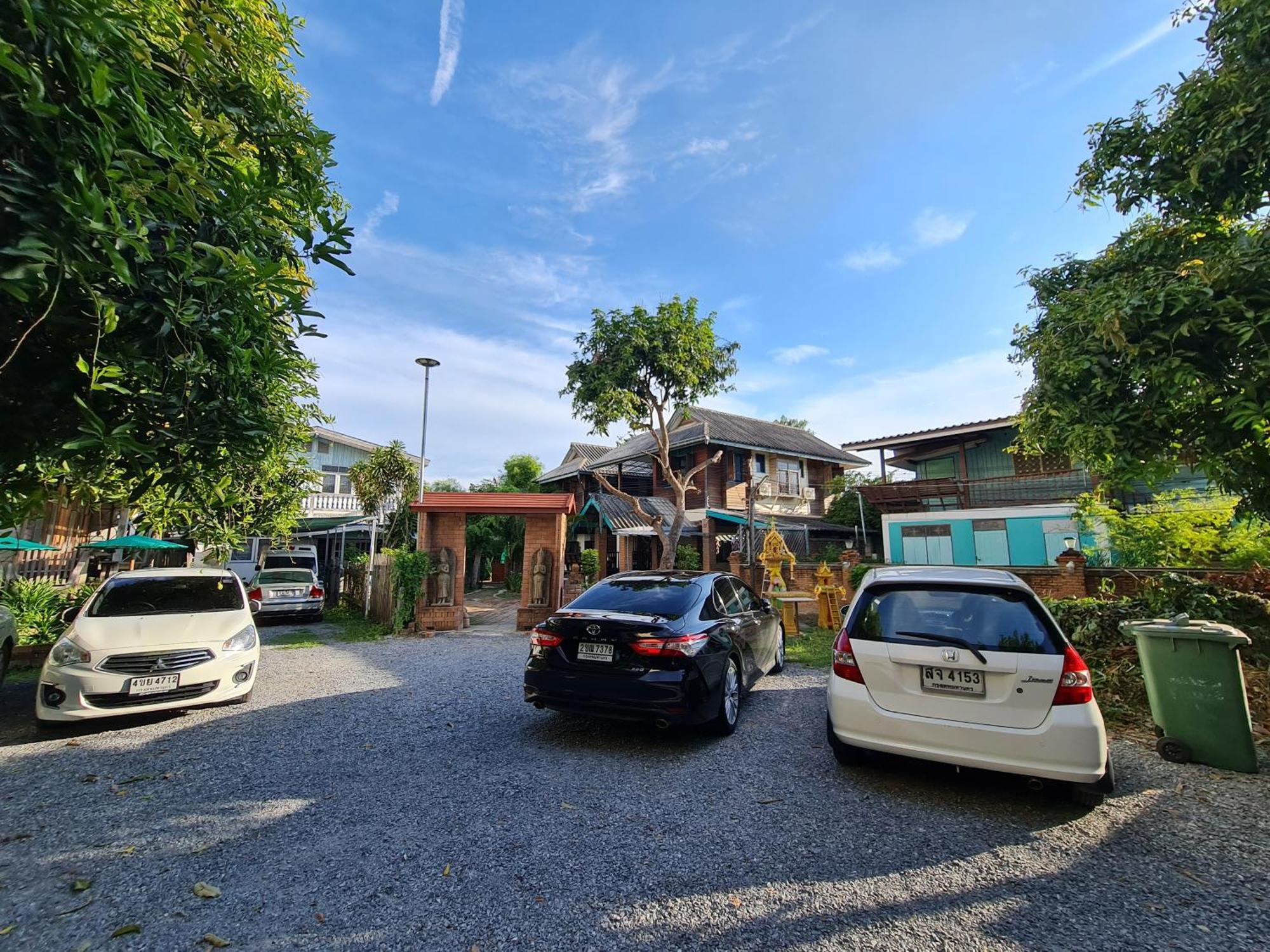 Apartmán Tepbunthomhouse Ayutthaya Exteriér fotografie