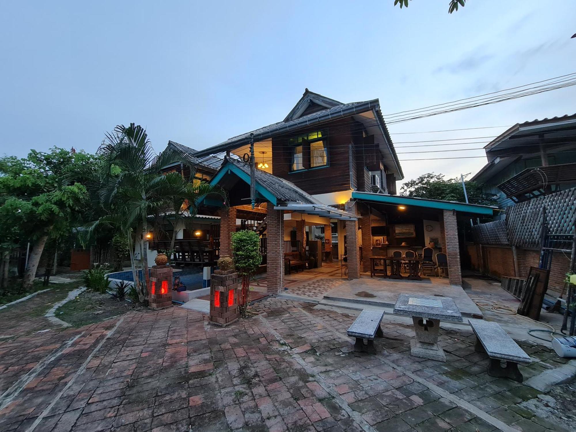 Apartmán Tepbunthomhouse Ayutthaya Exteriér fotografie
